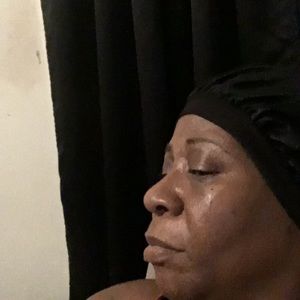 Meet your Posher, Lynda